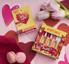 Wi의 베이커리 매장 앞 통행량과 매장 내 방문객 데이터에 따르면1, 발렌타인데이/화이트데이에 평소보다 최대 75% 많이 방문했다. ë²ì¸ ë¹ ë°ë íì¸ë°ì´ ë¦½ë°¤ ì¸í¸