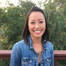 Jennifer Traver's Instagram, Twitter & Facebook