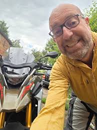 Power supply for PVM-20M2M and BVM-8045QD setup