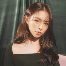 Chong ting yan (莊錠欣) english name: Elkie Clc Photos 5 Of 9 Last Fm