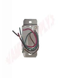 Leviton is one of the top producers of wiring devices. 6693 Leviton Lighted Toggle Dimmer Single Pole 3 Way Clear Amre Supply
