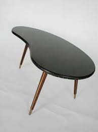 Atomic era, boomerang design, caramelized bamboo, coffee table, kidney bean shaped, mcm coffee table, mcm furniture. Vintage Kidney Shaped Table Coffee Table Vintage Mid Century Modern Coffee Table Coffee Table