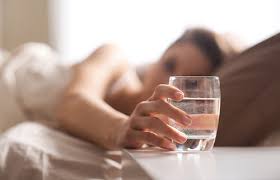 The chill won't remain all night, but it may last long enough for you to fall asleep. How To Keep Cool At Night 15 Ways To Beat The Heat