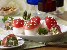 Celebrate alice in wonderland's 150th anniversary with a tea party fit for a king, queen or indeed a mad hatter! Ten Of The Very Best Alice In Wonderland Party Food Ideas And Recipes