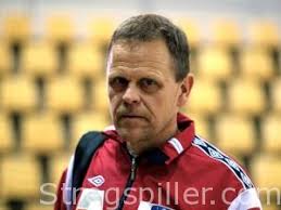 He was introduced as the new head coach at a press conference on 16 april 2009. Thorir Hergeirsson Stregspiller