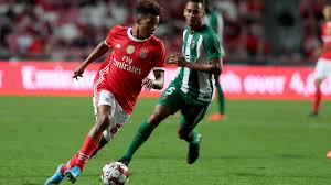 Benfica'nın dünya futboluna sunduğu gedson, büyük umutlarla transfer olduğu tottenham'da bekleneni veremedi. Gedson Fernandes Tottenham Hotspur Near Deal For Star Who Once Cost 250 And 25 Balls Sport The Times