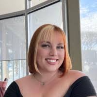 Ashley Schantz's Instagram, Twitter & Facebook