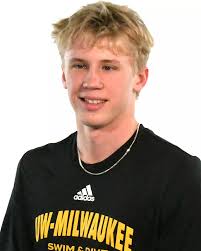 Caleb Carlisle's Instagram, Twitter & Facebook