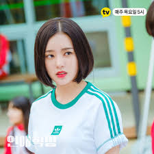 Love Revolution Di 2020 Gadis Korea Gaya Rambut Simpel Fotografi Remaja