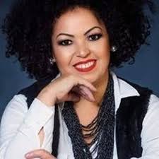 Studio Edina Silva/ Especialista em Cachos, crespo e afros  (@edinasilvacachos) • Instagram photos and videos