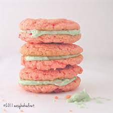 Reviewed by millions of home cooks. Strawberry Cake Mix Cookies Easybaked