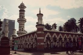 Jamek mosque tours and tickets. Menelusuri Masjid Bersejarah Di Kuala Lumpur Republika Online