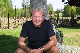 Dear runar søgaard i would like to invite you to do an interview wi. Runar Har Aldri Sett Pa Farmen For Har Ikke Peiling Pa Hva Jeg Har Takket Ja Til