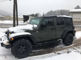 Its time to replace the jk 160 amp alternator with the mean green 200 amp alternator. Just Picked Up My First Jk As An Army Vet This Willys Wheeler In Tank Green Was Impossible To Resist Jeep