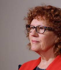 Seeing women, from generation to generation, in Kingdom work