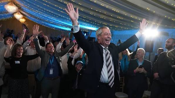 Nigel Farage hails Donald Trump 'inspiration' at Reform UK rally