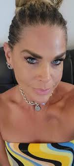 Happy 34th Birthday to the beautiful and talented Eva Cedeño We Remember  her as Elena in te doy la Vida Regina in keeping my family together Leticia  in almost yours Odette in