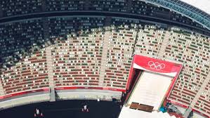 The opening ceremony starts at 8 p.m. L O93hirjxho3m