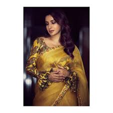 Tisca Chopra In Punit Balana Saree Boutiquesarees Com Punit balana to showcase debut menswear collection at lakme. tisca chopra in punit balana saree