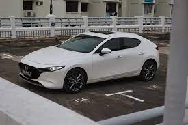 There are 3 different versions: 2019 Mazda 3 Review The Astina Returns Carbuyer Singapore