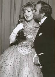 In 1970, she won the part of shirley partridge in the tv series the partridge family (1970). Shirley Jones Best Supporting Actress For Elmer Gantry 1960 Kissed By Presenter Hugh Griffith Golden Age Of Hollywood Classic Hollywood Shirley Jones