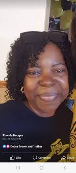 Can anyone edit this family photo to make my mom smile?