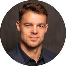 Why giving feedback is arrogance and reactions are better