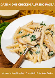 How To Make One Pan Chicken Alfredo Pasta Recipe In 2020 Chicken Alfredo Recipes Chicken Alfredo Homemade Chicken Alfredo