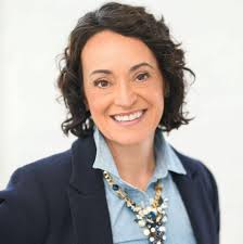 Kim Izzi Leading Edge Real Estate