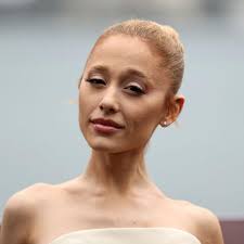 Actress and singer Ariana Grande wants to know how Trump supporters are  feeling: “I want to check in with Trump voters. I have one very genuine  question: it's been 250 days. Now