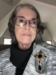 Shelley Galloway's Instagram, Twitter & Facebook