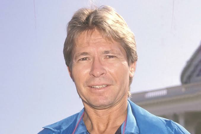 How Did John Denver Die? Inside the Fatal Plane Crash That Killed the Country Icon 27 Years Ago - Yahoo News Canada
