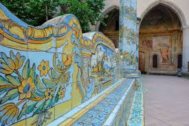 How to get there, what sights are nearby, what you should know before. The Splendid Santa Chiara Monastery In Naples An American In Rome