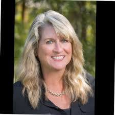 Heidi Diamond's Instagram, Twitter & Facebook