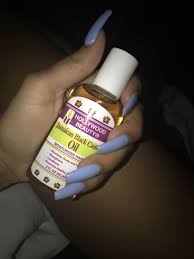 Jamaican Black Castor Oil I M Using It On My Lashes Brows And Edges Before Bed For Growth It S Helped Strengt Castor Oil Lashes Black Castor Oil Castor Oil