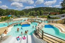 Domaine De Chalain Camping Jura 4 Etoiles Avec Piscine