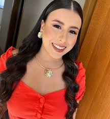 Espaço Larissa Flora 🦋 (@espacolarissaf) • Instagram photos and videos