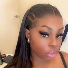 Kathy Salmeron's Instagram, Twitter & Facebook