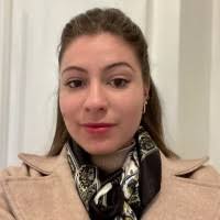 50+ "Julia Hubert" profiles