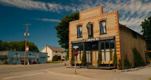 While johnny is off running an errand, stevie, as per johnny's instructions, enlists the help of a reluctant moira to man the front desk during a particularly busy time. The Top Schitt S Creek Locations In Ontario You Need To Visit Curated