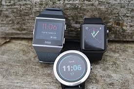 Apple Watch Series 4 Vs Fitbit Versa Vs Garmin Forerunner 645 Music Garmin Smart Watch Apple Watch Vs Fitbit Apple Watch