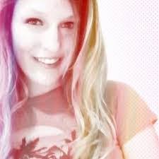 Heather Dildine's Instagram, Twitter & Facebook