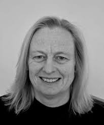 Associate Professor Lara Bishop