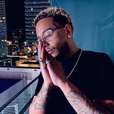 David Batarseh's Instagram, Twitter & Facebook