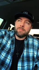 Aaron and Ally Lovins