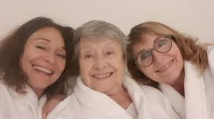 Acompanyar la mare en el procés d'eutanàsia: "És una lliçó d'amor"