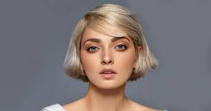 Layered long front is the best choice for hiding round face. 18 Best Short Hairstyles For Round Faces L Oreal Paris