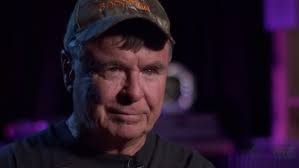 Deleted Scene: Ronnie's Last Autograph