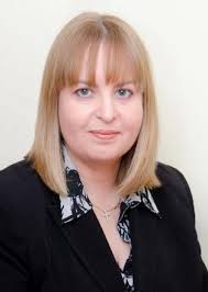 Samantha Calvert's Instagram, Twitter & Facebook