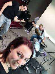 News 2017 @ UNDERGROUND EMPIRE the ONLINE EMPIRE